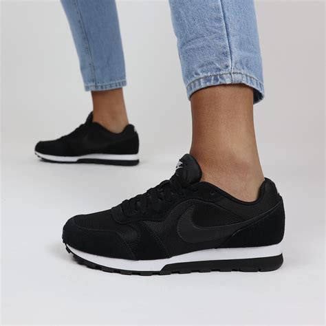 helemaal zwarte nike sneakers|Nike sportschoenen dames.